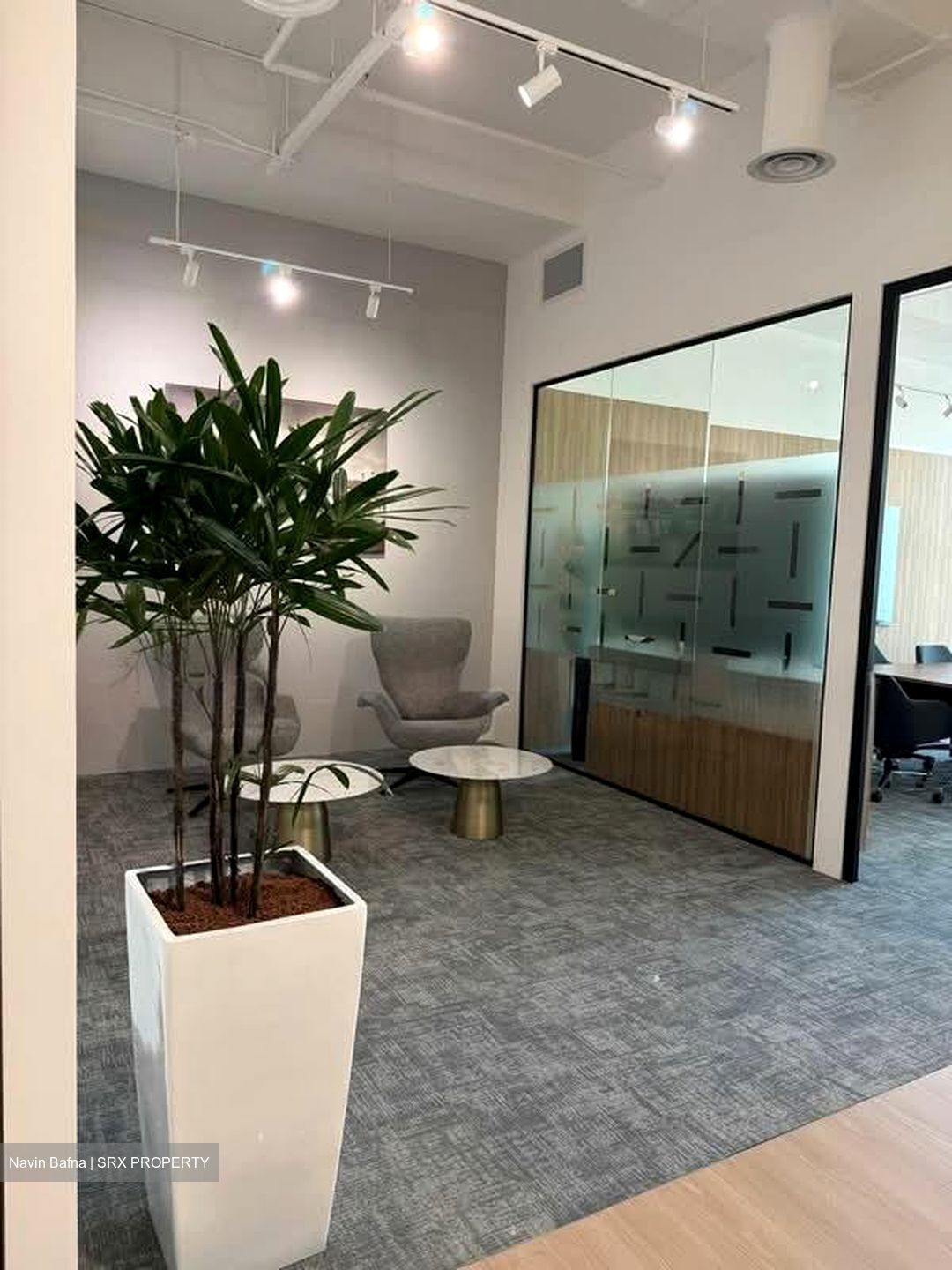 The Central (D1), Office #577023261